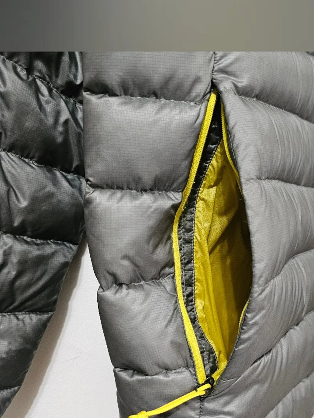The North Face Mens 700 Down Puffer